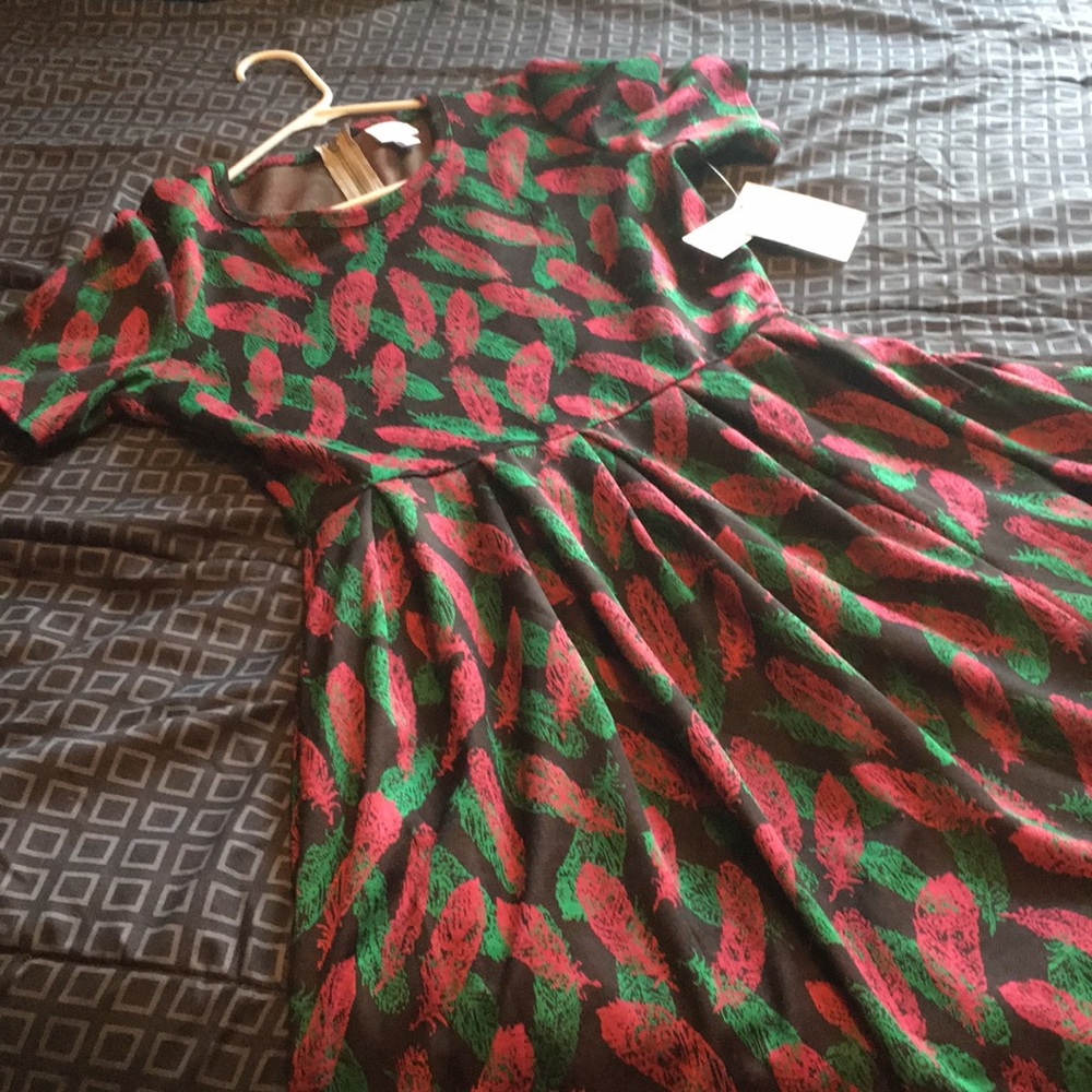 Lularoe Amelia